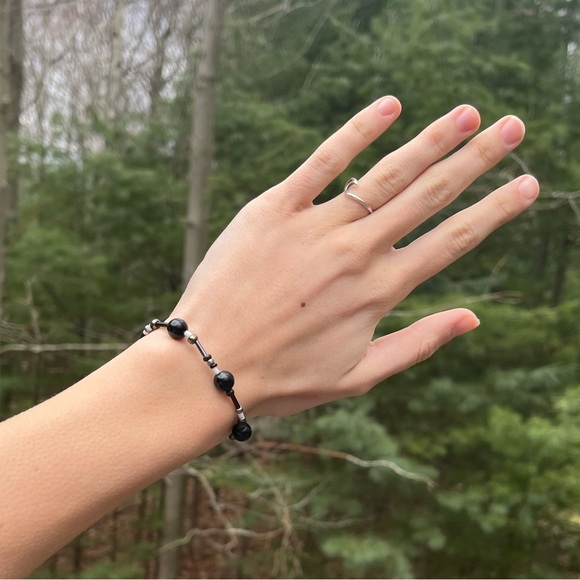 Handmade wax string black beaded bracelet - Picture 2 of 5